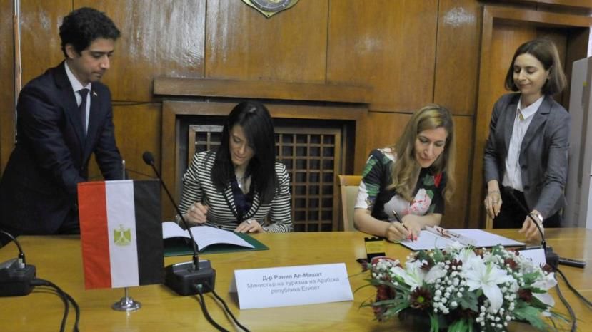 Министър Ангелкова и египетската й колега подписаха в Бургас меморандум за сътрудничество в туризма