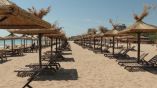 Этим летом на 13 пляжах Болгарии зонтики и шезлонги будут бесплатными