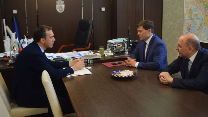 Бургас и Вологда подписали соглашение о продолжении побратимских взаимоотношений