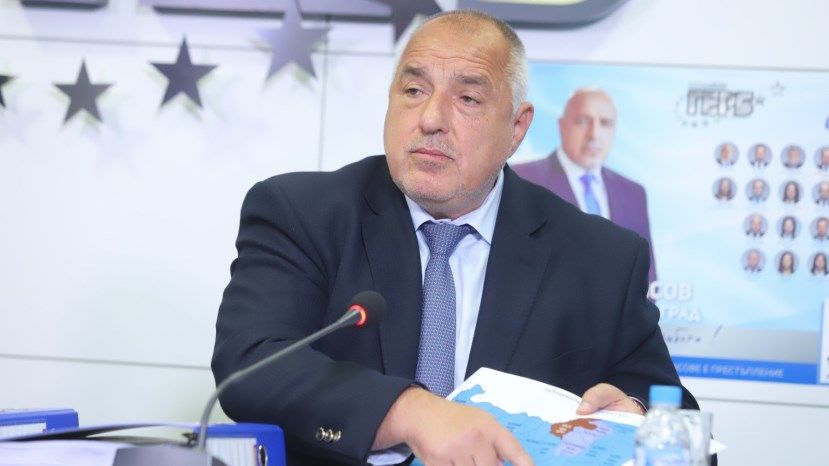Отставной премьер Болгарии рассказал о готовящейся над ним "расправе"