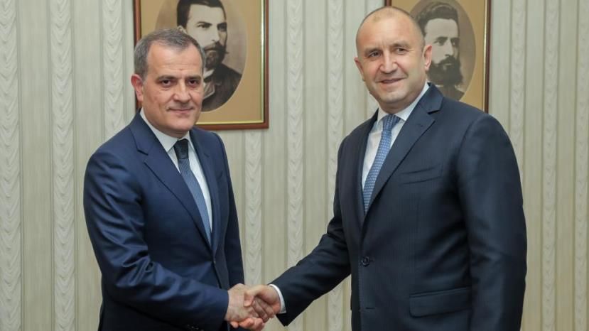Президент Радев: Сотрудничество с Азербайджаном имеет ключевое значение не только для Болгарии, а и для всей Европы