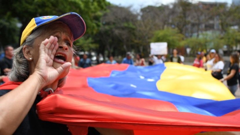 Оппозиция в Венесуэле заявила о попытке вывода государственных средств из страны в Болгарию