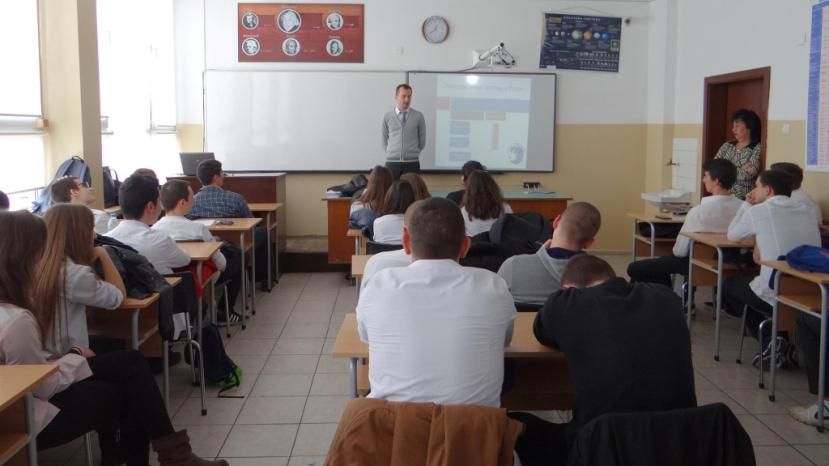 Россотрудничество агитирует болгарских школьников учиться в российских вузах за счет федерального бюджета