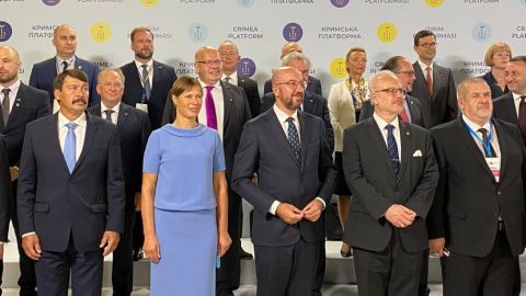 Министр Стоев: Болгария решительно поддерживает суверенитет Украины