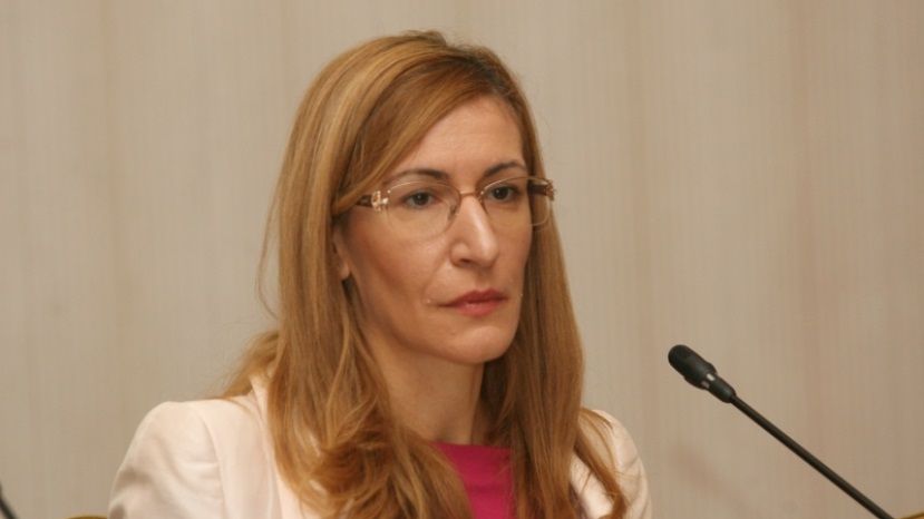 Николина Ангелкова