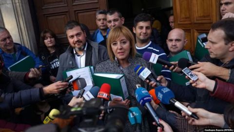 ТАСС: Проигравший кандидат на выборах мэра Софии требует пересмотреть итоги голосования