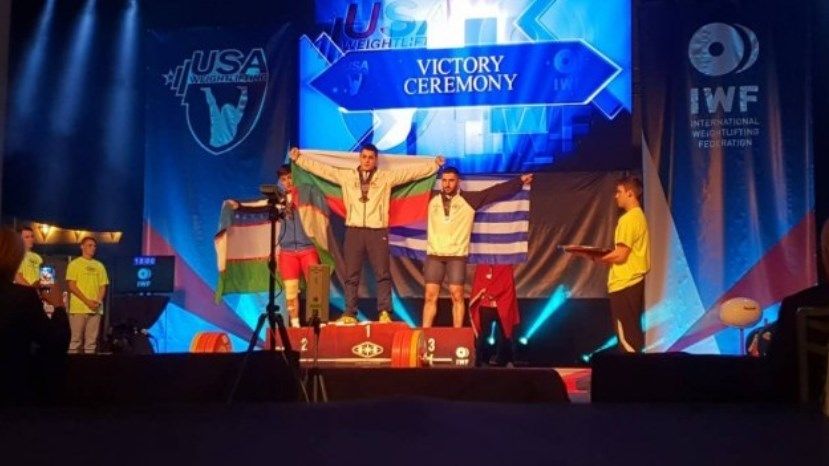 Болгарский штангист завоевал золотую медаль на Чемпионате мира среди кадетов в США