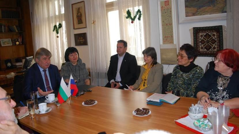 Посланикът на Русия Анатолий Макаров: Руският президент, който и да е той, ще дойде в България през 2018 г.
