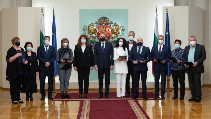 Президент Болгарии: Наша система здравоохранения смертельно больна