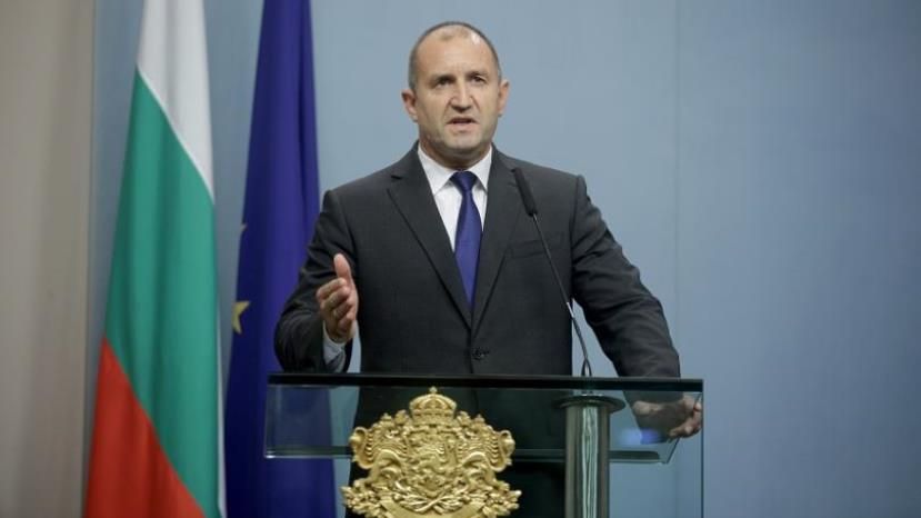 Президент Болгарии призвал к единению