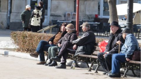 Максимальный размер пенсий в Болгарии повышается, но не отменяется