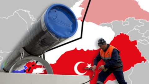 Life.ru:"Газпром" подталкивают к замене "Турецкого потока" на "Южный"