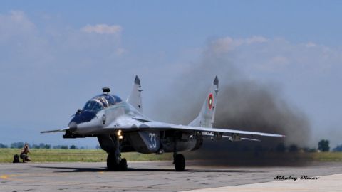 Болгария подписала с РСК "МиГ" контракты на ремонт своих МиГов