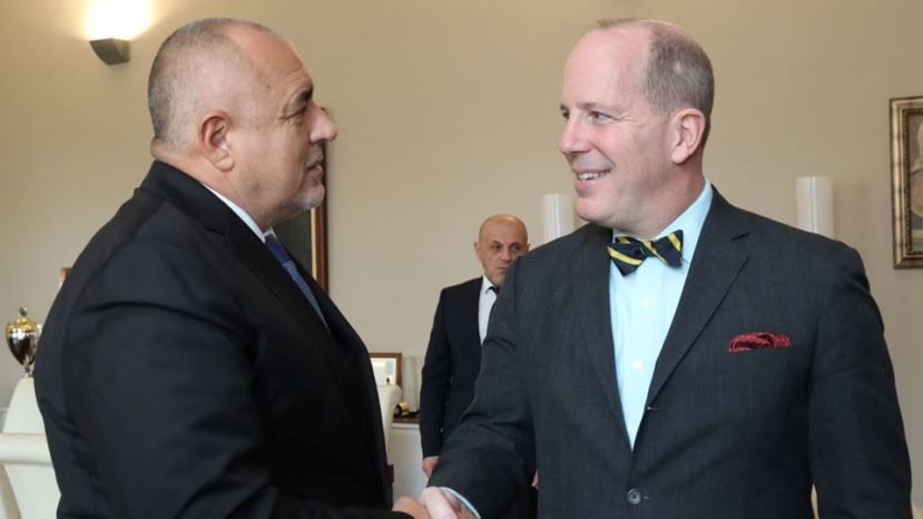 Премьер Болгарии обсудил с помощником госсекретаря США сотрудничество в энергетике