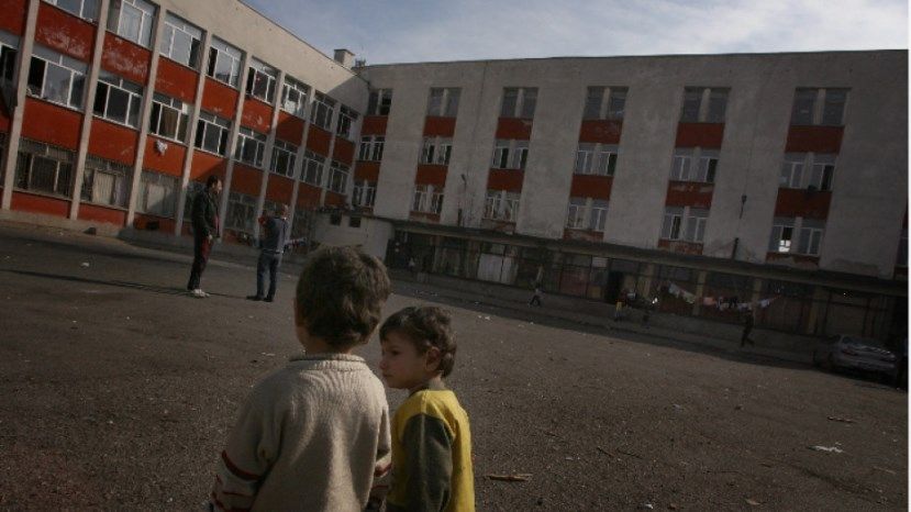 В Софии задержали двух мигрантов за изнасилование несовершеннолетней девушки