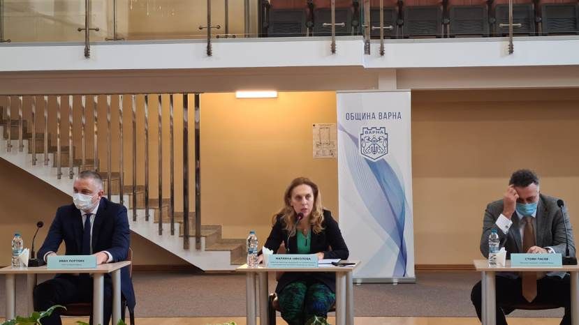 Вицепремиерът Марияна Николова: Очакваме с ваксините да се ускори рестартът на туризма