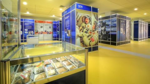 В «Ночь музеев» Авиакосмический центр в «Камчии» посетило более 700 человек