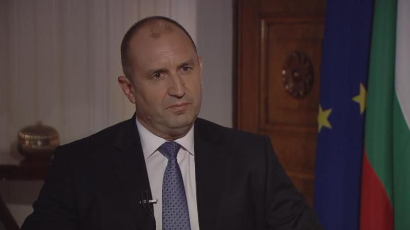 РГ: Президент Болгарии раскритиковал решение о закупке американских самолетов