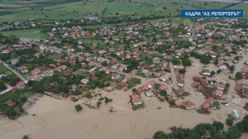 В Болгарии заявили о серьезном материальном ущербе из-за наводнений